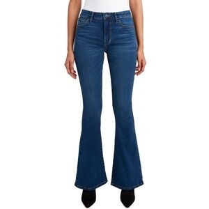 BCBG MAX AZRIA CLASSIC MEDIUM WASH BOOTCUT ANKLE JEANS